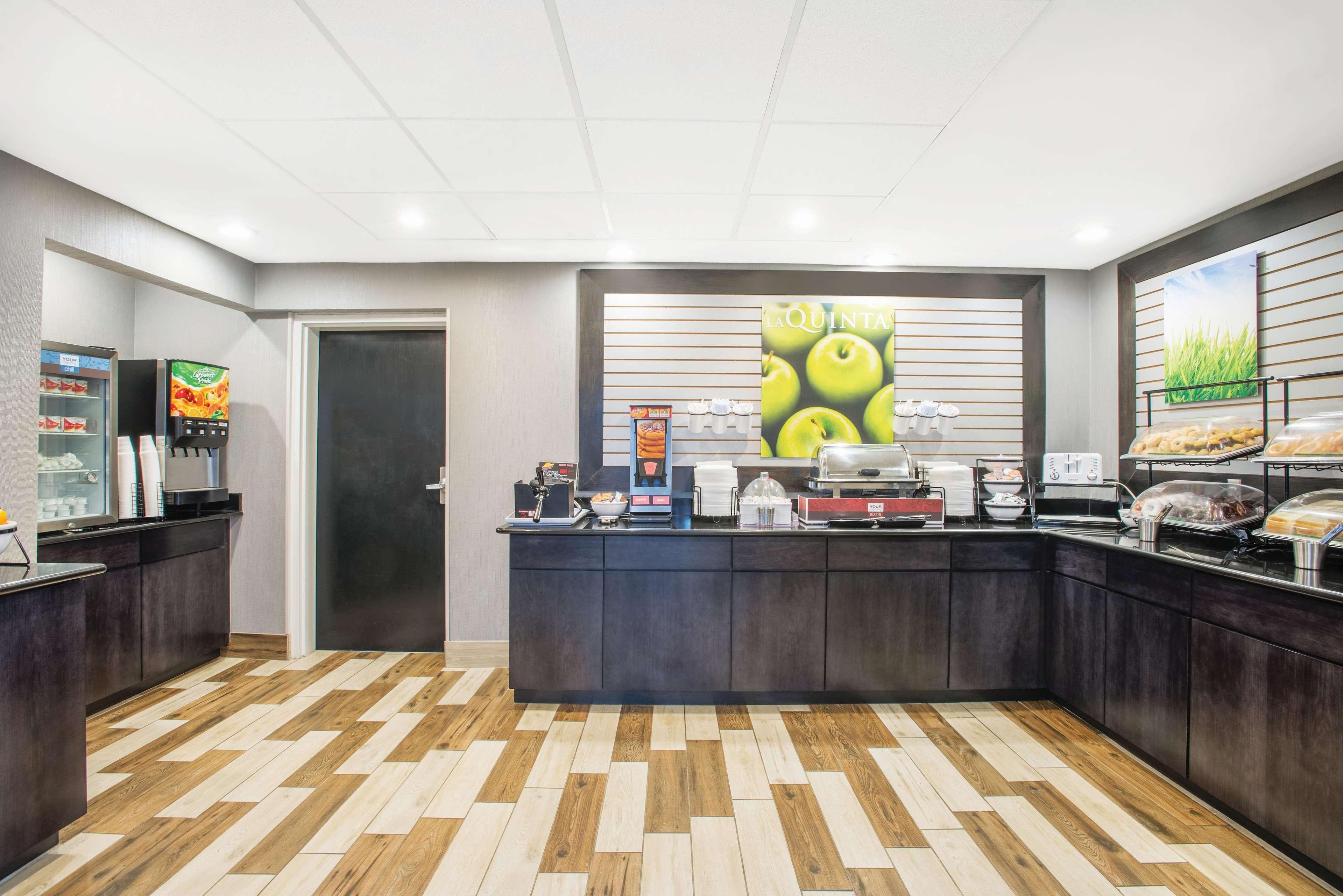 La Quinta Inn & Suites By Wyndham Dc Metro Capital Beltway Capitol Heights Exteriér fotografie