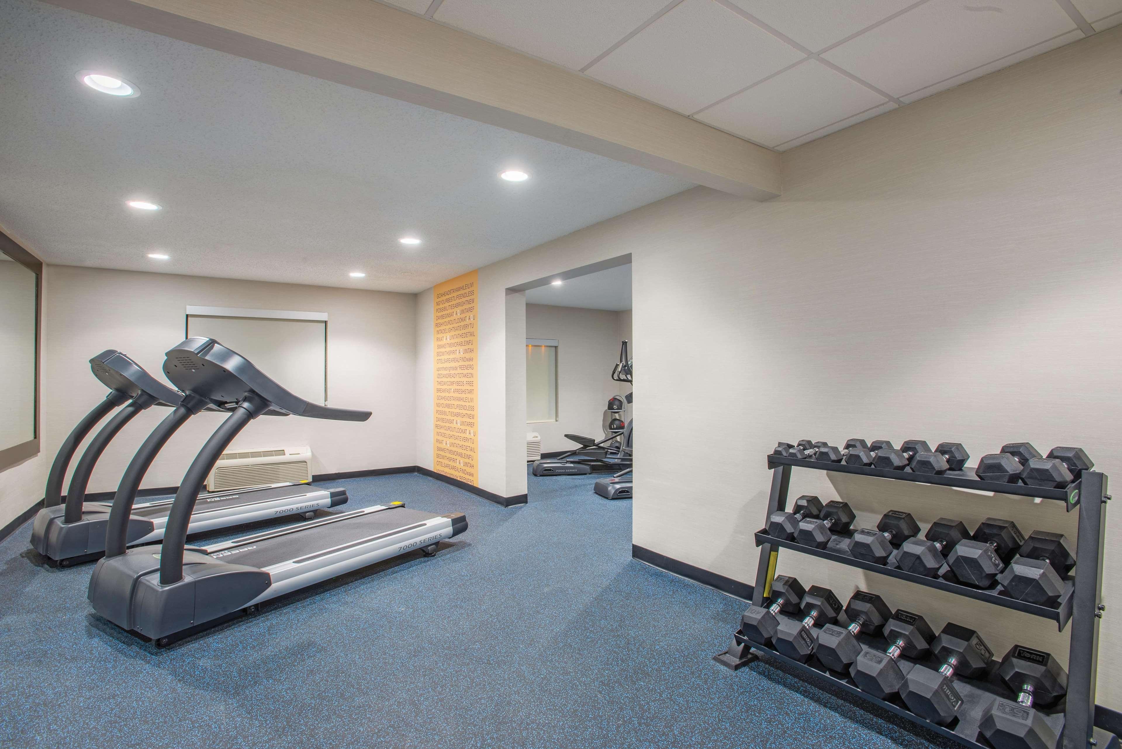 La Quinta Inn & Suites By Wyndham Dc Metro Capital Beltway Capitol Heights Exteriér fotografie
