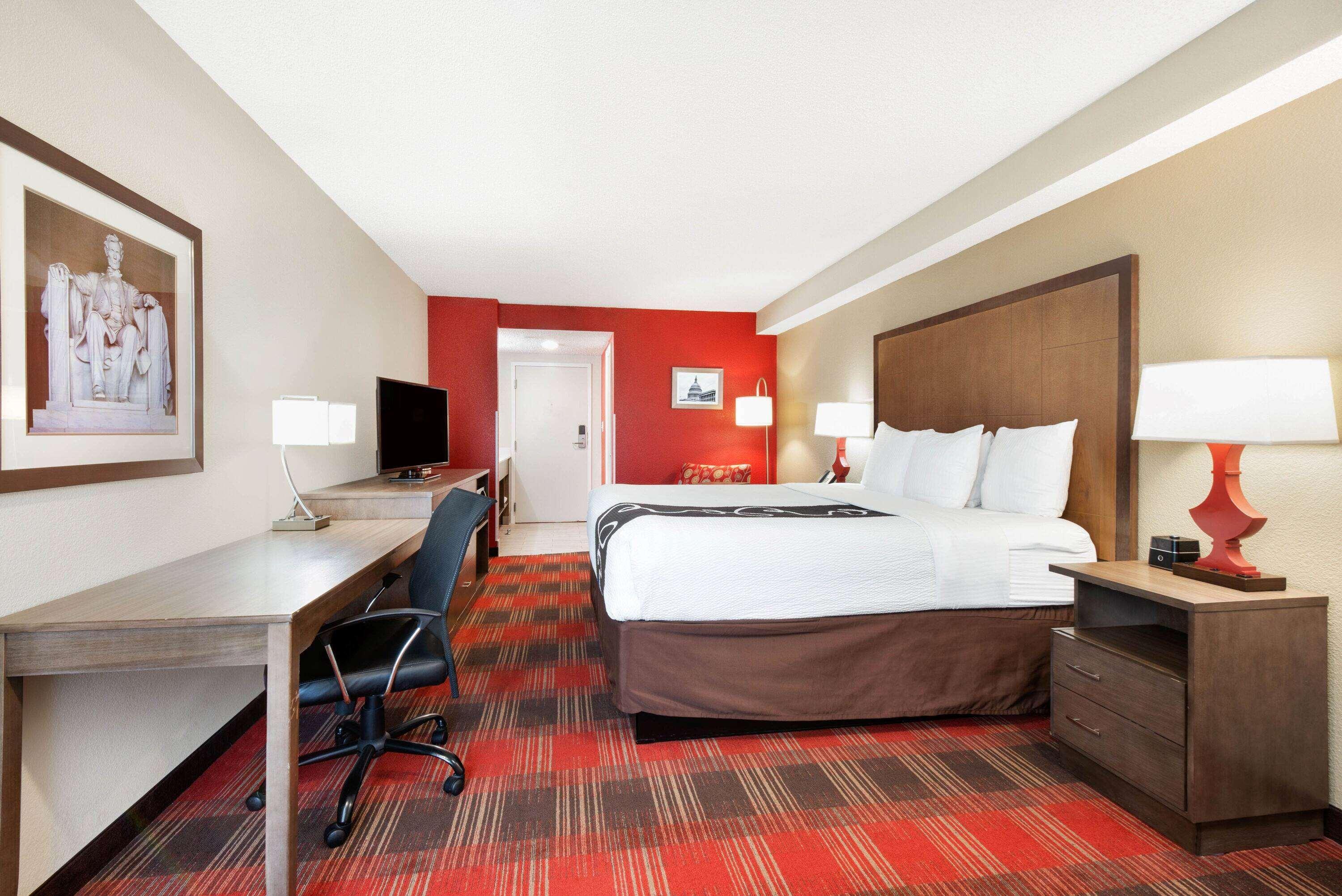 La Quinta Inn & Suites By Wyndham Dc Metro Capital Beltway Capitol Heights Exteriér fotografie